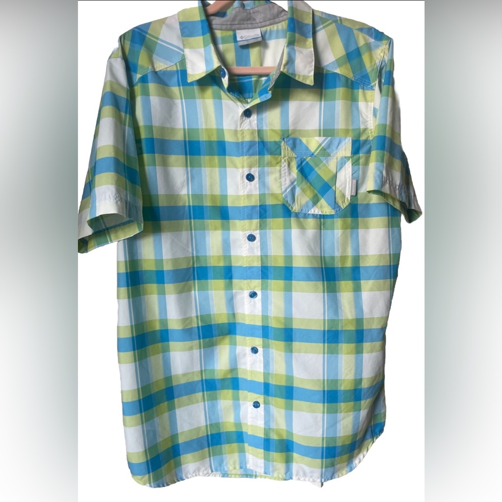 Columbia Men Vented Performance Sportswear Hiking B/G/W Color Shirt Size L